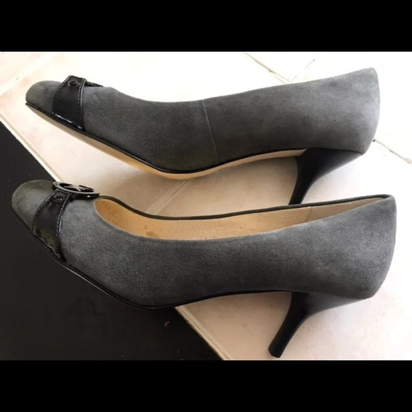 Michael Kors Pump Heels - Picture 2 of 5